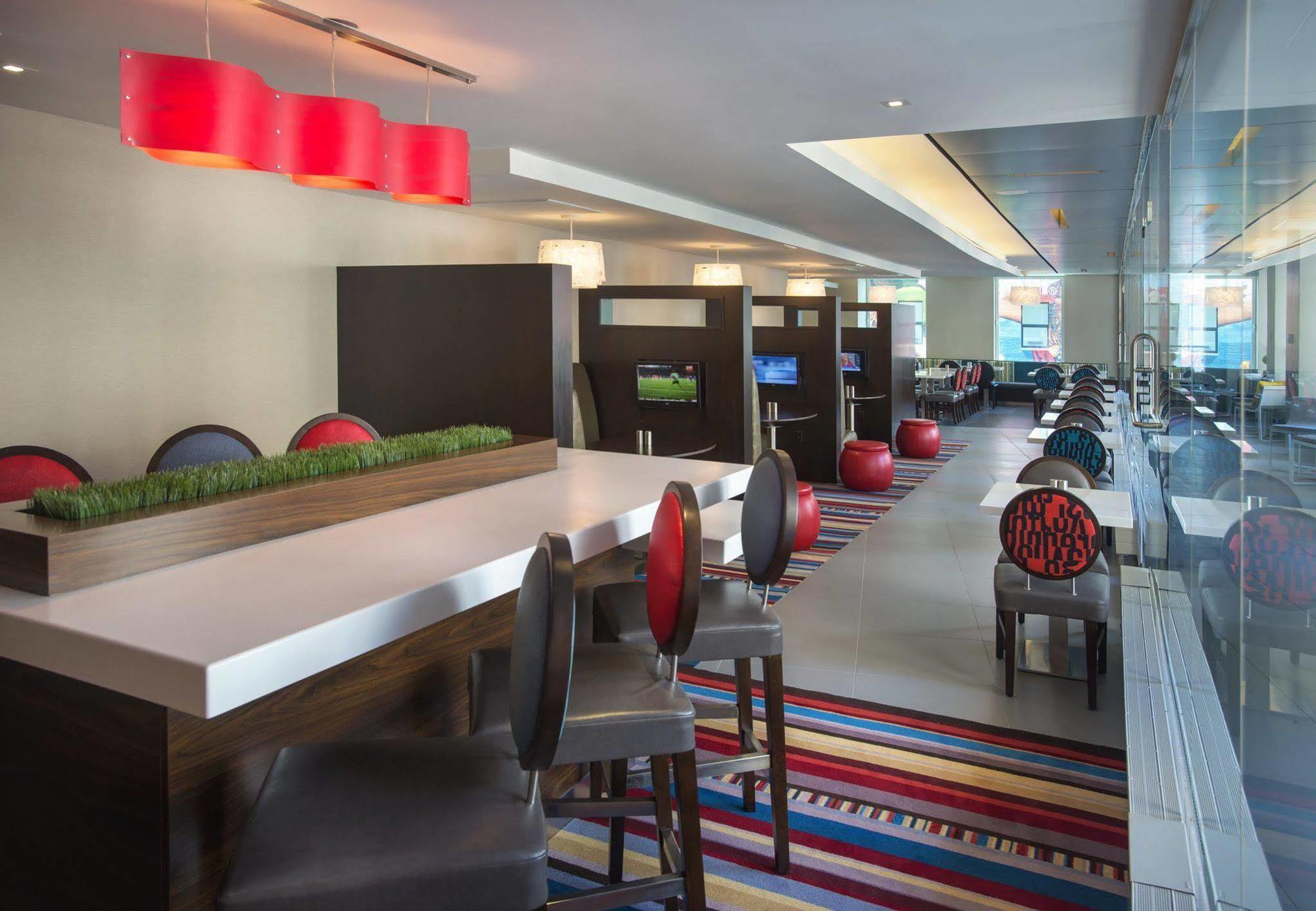 Courtyard By Marriott New York Manhattan/Herald Square酒店 外观 照片